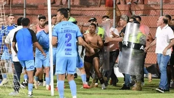 Inédito: sancionan a los involucrados en el escandaloso amistoso Guabirá-Bolívar Inédito: sancionan a los involucrados en el escandaloso amistoso Guabirá-Bolívar
