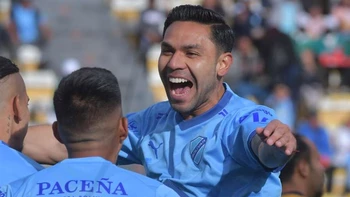 Bolívar se impuso al debutante GV San José por 3-1 Bolívar se impuso al debutante GV San José por 3-1