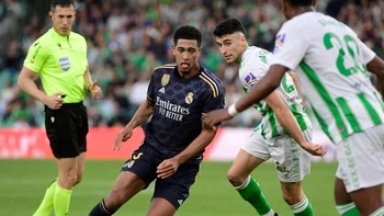 Bellingham cumple con el gol pero el Real Madrid empata ante el Betis Bellingham cumple con el gol pero el Real Madrid empata ante el Betis