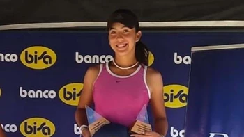 Cruceños ganan títulos en el Campeonato Nacional de Tenis G1 Cruceños ganan títulos en el Campeonato Nacional de Tenis G1