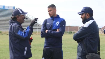 Yuri Martins, último refuerzo de GV San José, ya se entrena con el equipo Yuri Martins, último refuerzo de GV San José, ya se entrena con el equipo