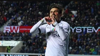 El nuevo Nápoles de Mazzarri ganó (1-2) en Bérgamo al Atalanta El nuevo Nápoles de Mazzarri ganó (1-2) en Bérgamo al Atalanta
