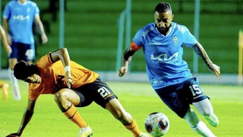 Blooming y Royal Pari cerrarán la sexta fecha del torneo Apertura Blooming y Royal Pari cerrarán la sexta fecha del torneo Apertura