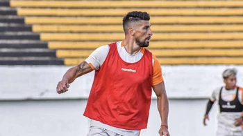 Joel Amoroso: “Vengo al último campeón y es un desafío para mi” Joel Amoroso: “Vengo al último campeón y es un desafío para mi”