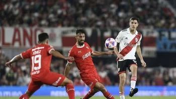 Independiente y River igualan con goles de Borja y Ávalos en Argentina Independiente y River igualan con goles de Borja y Ávalos en Argentina