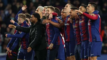 El Barcelona pasó a cuartos de final de la Champions al ganar (3-1) al Nápoles El Barcelona pasó a cuartos de final de la Champions al ganar (3-1) al Nápoles