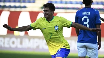 Brasil venció (2-1) a Ecuador y avanza a la fase final del Preolímpico Brasil venció (2-1) a Ecuador y avanza a la fase final del Preolímpico