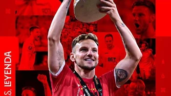 El Sevilla anuncia la salida de Ivan Rakitic, al que sitúan en Arabia Saudita El Sevilla anuncia la salida de Ivan Rakitic, al que sitúan en Arabia Saudita