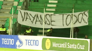 El hincha dijo presente en la victoria de Oriente y le dio un mensaje claro a la dirigencia El hincha dijo presente en la victoria de Oriente y le dio un mensaje claro a la dirigencia