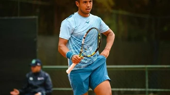 Hugo Dellien cae ante el francés Bonzi y queda fuera de Roland Garros Hugo Dellien cae ante el francés Bonzi y queda fuera de Roland Garros