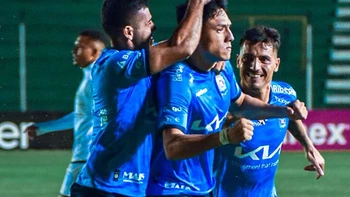 Blooming, sin Rafinha, va por los tres puntos ante Wilstermann<br />
Blooming, sin Rafinha, va por los tres puntos ante Wilstermann<br />
