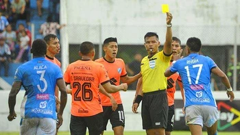 Dilio Rodríguez "no encuentra motivos" para su suspensión tras ser árbitro entre San Antonio-Bolívar Dilio Rodríguez "no encuentra motivos" para su suspensión tras ser árbitro entre San Antonio-Bolívar