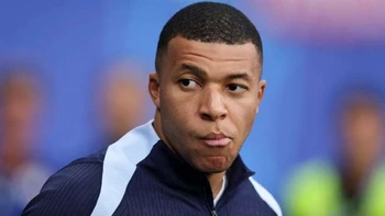 Mbappé se encuentra "cada vez mejor", asegura Deschamps Mbappé se encuentra "cada vez mejor", asegura Deschamps