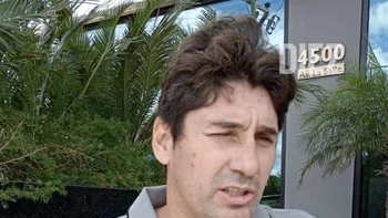 Apareció Ronald Raldes: ¿Cuándo pagará al plantel de Oriente Petrolero? (video) Apareció Ronald Raldes: ¿Cuándo pagará al plantel de Oriente Petrolero? (video)