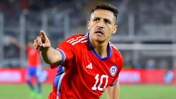 Alexis Sánchez lidera la nómina de Chile para la Copa América sin Vidal ni Medel Alexis Sánchez lidera la nómina de Chile para la Copa América sin Vidal ni Medel