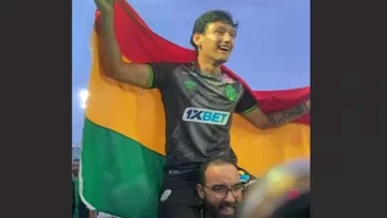 Víctor Ábrego, campeón de Marruecos con el Raja de Casablanca Víctor Ábrego, campeón de Marruecos con el Raja de Casablanca