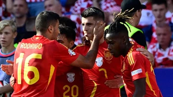España derrotó (3-0) a Croacia y presenta su candidatura a la Eurocopa España derrotó (3-0) a Croacia y presenta su candidatura a la Eurocopa