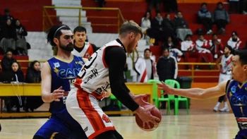 CAN, Tarija Básquet y Leones se clasificaron en la Libobásquet CAN, Tarija Básquet y Leones se clasificaron en la Libobásquet