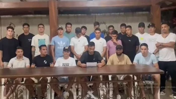 Comunicado de los jugadores de Blooming: “Esta era la última instancia a la cual queríamos llegar” (video) Comunicado de los jugadores de Blooming: “Esta era la última instancia a la cual queríamos llegar” (video)