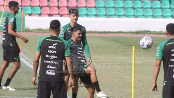 VIDEO: revive la última práctica de la selección a puertas abiertas en el Tahuichi VIDEO: revive la última práctica de la selección a puertas abiertas en el Tahuichi