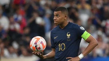 Con su futuro resuelto, Mbappé busca saldar deudas en la Eurocopa Con su futuro resuelto, Mbappé busca saldar deudas en la Eurocopa