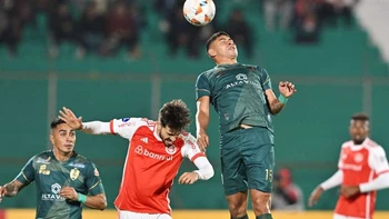 Real Tomayapo se despidió de la Copa Sudamericana sin conocer el sabor del triunfo Real Tomayapo se despidió de la Copa Sudamericana sin conocer el sabor del triunfo