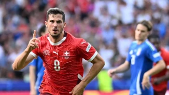 Suiza tumba a la campeona Italia en el inicio de los octavos de la Eurocopa Suiza tumba a la campeona Italia en el inicio de los octavos de la Eurocopa