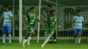 Oriente le dio un giro y se dio el gusto en el primer clásico Oriente le dio un giro y se dio el gusto en el primer clásico