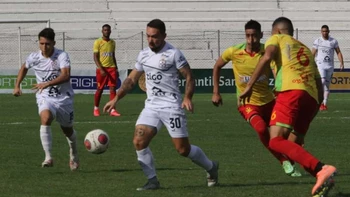 Al final se posterga: El fútbol boliviano no inicia este viernes Al final se posterga: El fútbol boliviano no inicia este viernes