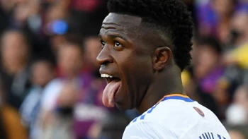 LaLiga denunció insultos racistas de hinchas del Real Betis contra Vinicius LaLiga denunció insultos racistas de hinchas del Real Betis contra Vinicius