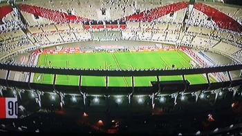 Llegó la Verde al Monumental Llegó la Verde al Monumental