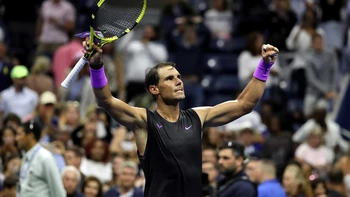 Rafael Nadal avanza sin inconvenientes en el US Open Rafael Nadal avanza sin inconvenientes en el US Open