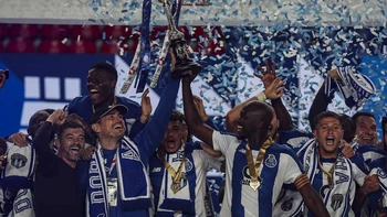 El Oporto logra el doblete nacional El Oporto logra el doblete nacional
