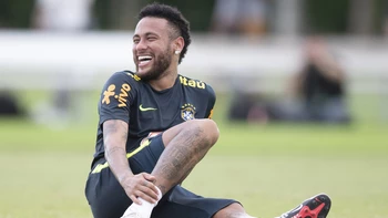 Tite confirma que Neymar jugará el amistoso Brasil-Colombia Tite confirma que Neymar jugará el amistoso Brasil-Colombia