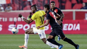 Ecuador derrota a Perú y espera a Bolivia en Cuenca Ecuador derrota a Perú y espera a Bolivia en Cuenca