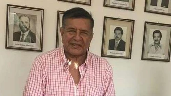 Carlos Sánchez: “En Real Santa Cruz todos los días hacemos gestiones para tener ingresos” Carlos Sánchez: “En Real Santa Cruz todos los días hacemos gestiones para tener ingresos”