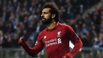 Mohamed Salah llama la atención por su peculiar forma de viajar a España Mohamed Salah llama la atención por su peculiar forma de viajar a España