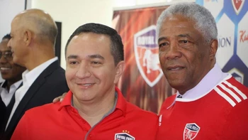 Francisco Maturana: "Royal Pari es más que un equipo de fútbol" Francisco Maturana: "Royal Pari es más que un equipo de fútbol"