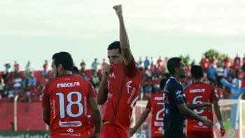 Guabirá se hizo respetar y se adueñó del clásico del norte Guabirá se hizo respetar y se adueñó del clásico del norte