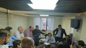 Aurora cedió, aceptó que se reprograme el partido ante Guabirá que no desciende Aurora cedió, aceptó que se reprograme el partido ante Guabirá que no desciende
