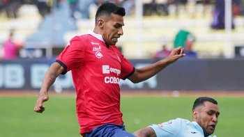 Álvarez: “Voy a jugar hasta donde aguante la rodilla” Álvarez: “Voy a jugar hasta donde aguante la rodilla”
