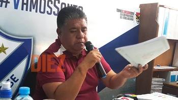 Martínez renunció de forma irrevocable a la presidencia de San José Martínez renunció de forma irrevocable a la presidencia de San José