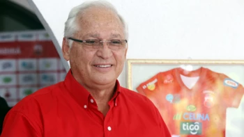 Rafael Paz: “El que no quiera estar, que se vaya” Rafael Paz: “El que no quiera estar, que se vaya”