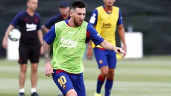 El Barça espera reaccionar ante el Betis en posible regreso de Messi El Barça espera reaccionar ante el Betis en posible regreso de Messi
