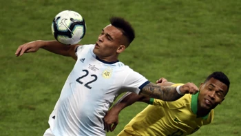 El Barcelona se interesó en Lautaro Martínez El Barcelona se interesó en Lautaro Martínez