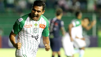 Los goles refineros llegaron desde el banco de suplentes Los goles refineros llegaron desde el banco de suplentes