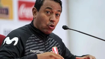 Nolberto Solano: “Bolivia se hace bastante difícil de local en las eliminatorias” Nolberto Solano: “Bolivia se hace bastante difícil de local en las eliminatorias”