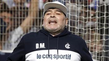 ¿Por qué Maradona habla lento y pausado? ¿Por qué Maradona habla lento y pausado?