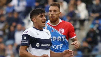 Gimnasia de Maradona vuelve a perder en Argentina Gimnasia de Maradona vuelve a perder en Argentina