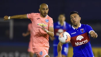 Riquelme: “Bolívar hizo un gran esfuerzo ante un buen rival” Riquelme: “Bolívar hizo un gran esfuerzo ante un buen rival”